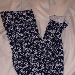 floral aerie leggings !!!!